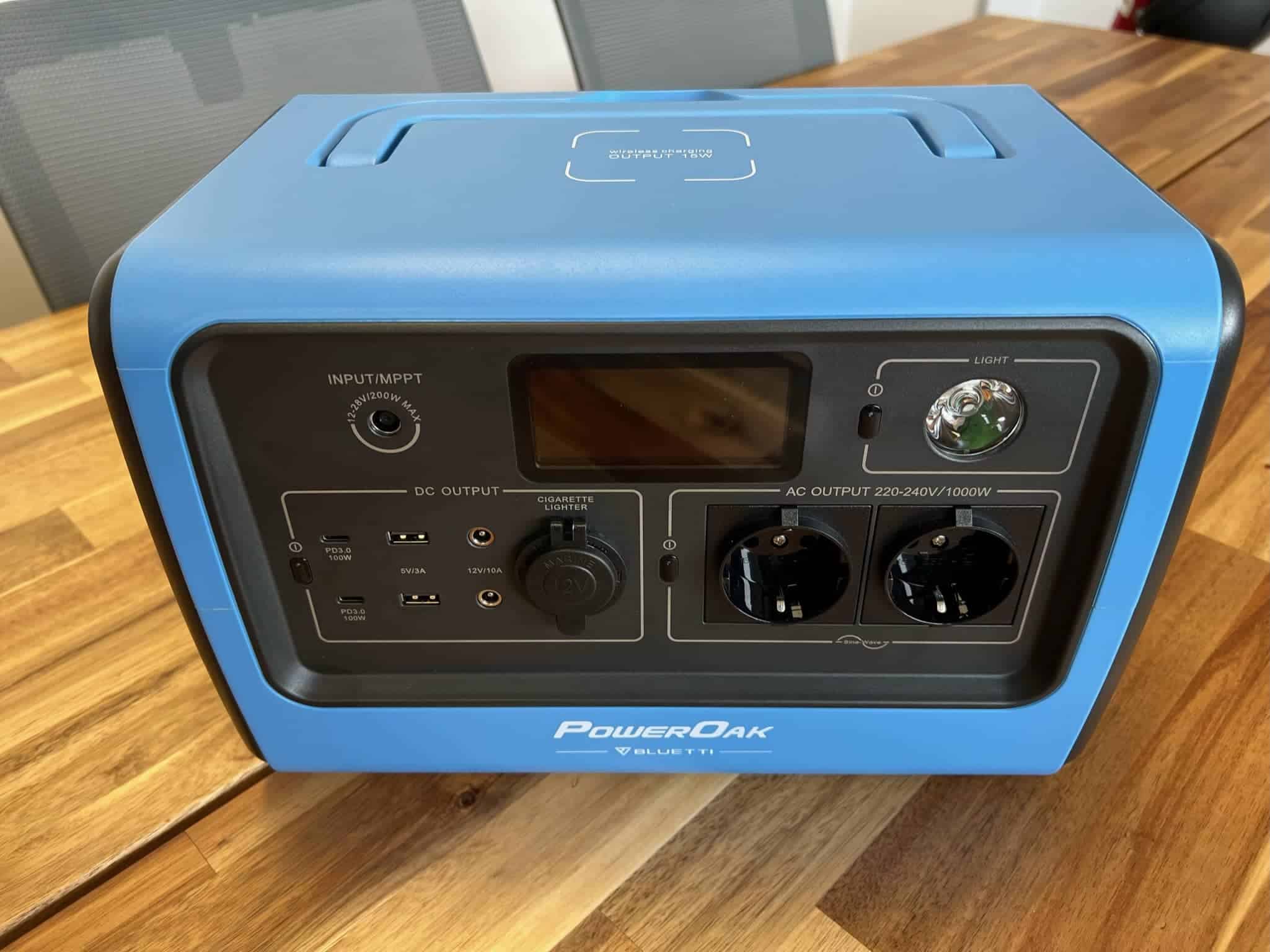 Reviewing the Bluetti PowerOak EB70 A magnificent portable power station