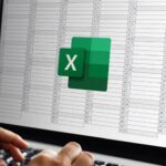 How to combine data of all pivot tables into one?  -Excel