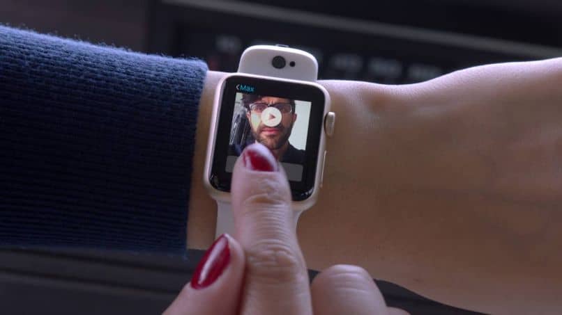 Someone takes a photo from their Apple Watch