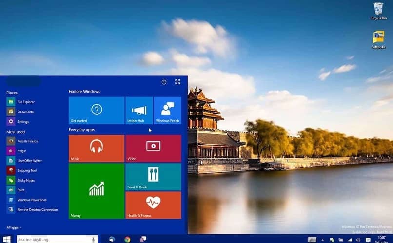 How do I set my Windows 10 PC's desktop wallpaper? - Simple solution