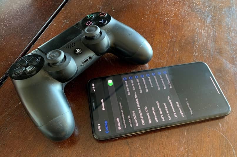 connect ps4 controller with iphone