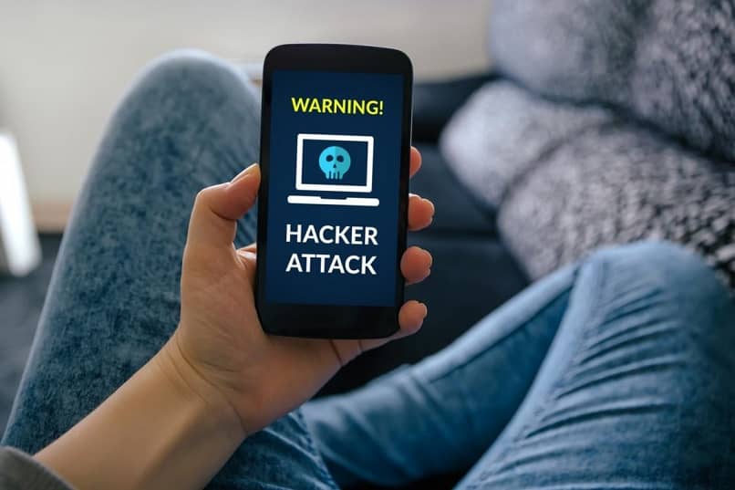 screen alert danger mobile hacking