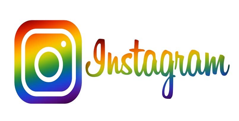 poner texto arcoiris a las historias de instagram